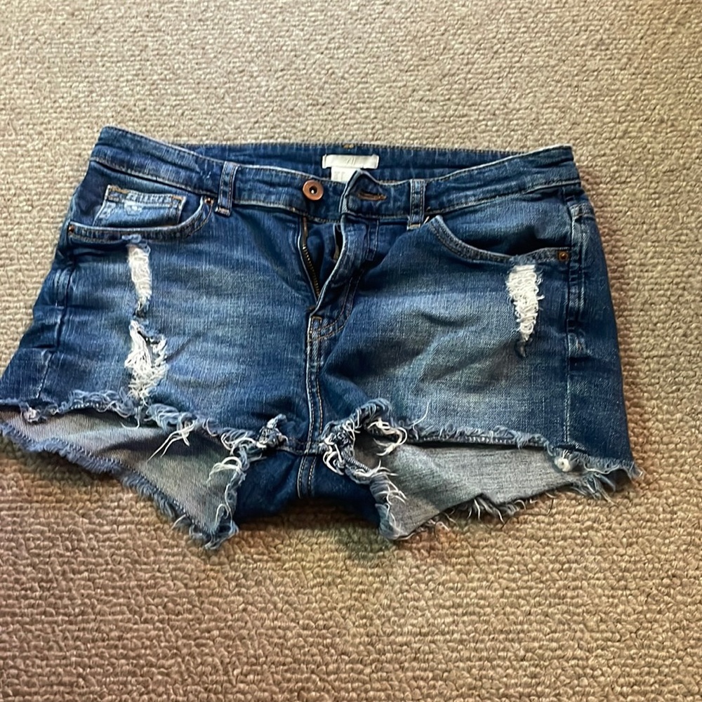 Hm ripped shorts size 6 euro 36